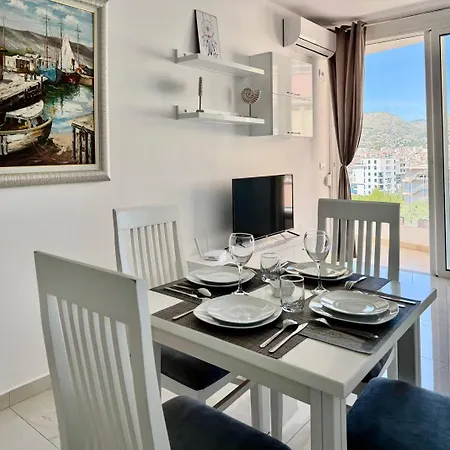 White - Malgorzata Apartment Sarandë