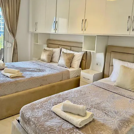 White - Malgorzata Apartment Sarandë